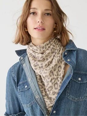 J.Crew Printed Featherweight Cashmere Bandana in leopard 🐆 print